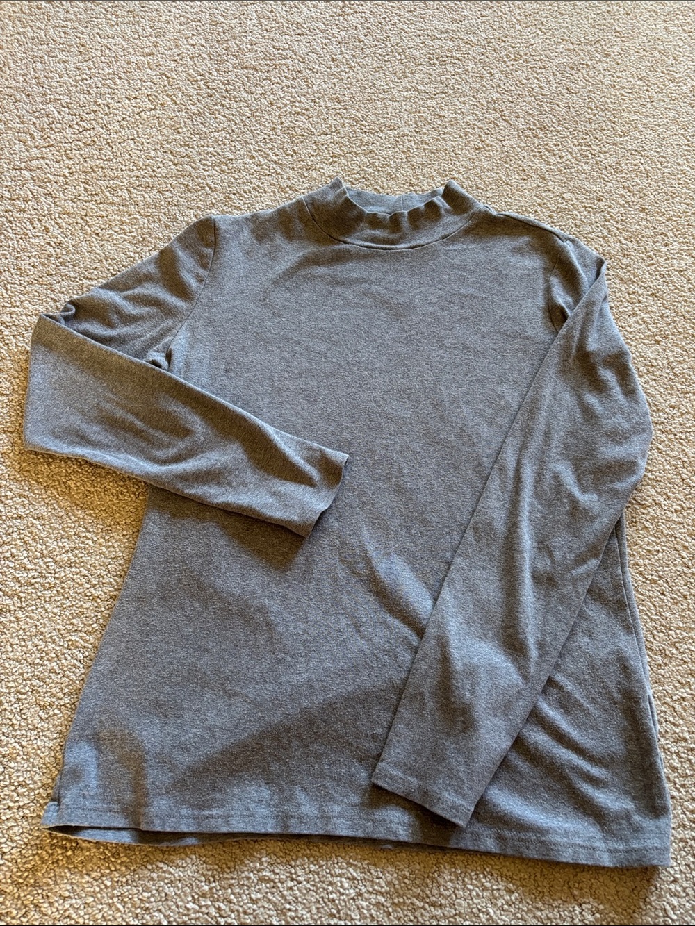 Women's Long-Sleeve Mock Neck Top - Gray